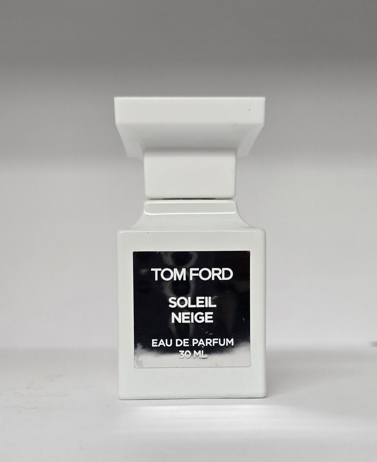 Soliel De Niege Eau de Parfum By Tom Ford (USED) - 30ml (MISSING 1-2ML)