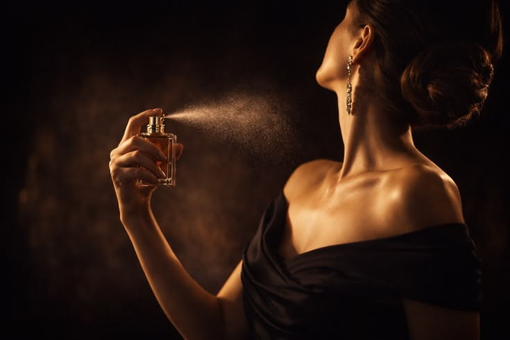 How To Find Your Signature Scent in 7 Easy Steps