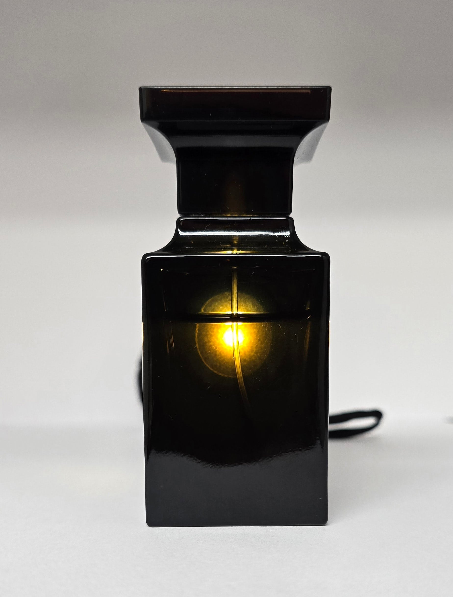 Vintage Santal Blush Eau De Parfum By Tom Ford (USED) - 50ml