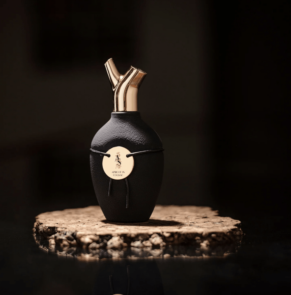 Scents of Wood Apricot in Cognac Eau de Parfum