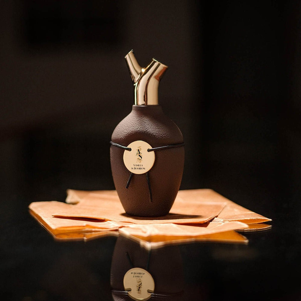 Scents of Wood Vanilla in Bourbon Eau de Parfum